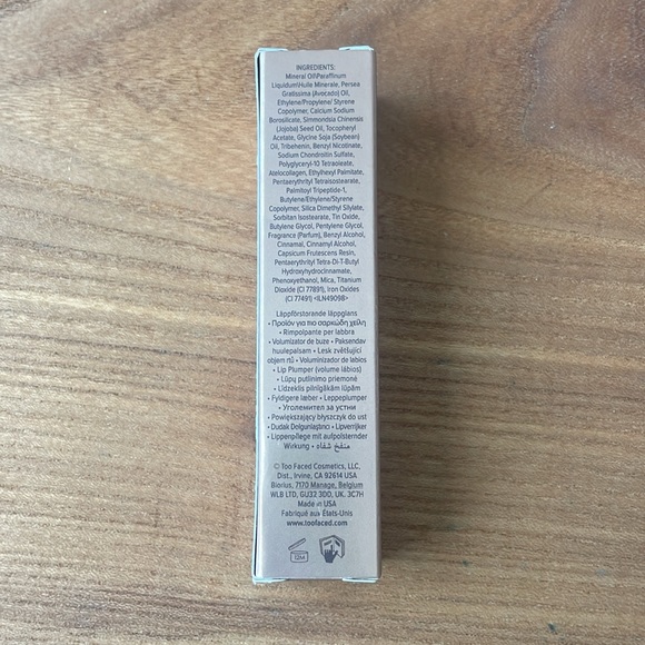 Too Faced Extreme Lip Injection Instant + Long Term Lip Plumper 4.0g - Picture 3 of 5